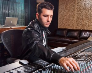 Jordan DJ Swivel Young