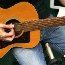 recording acoustic guitar