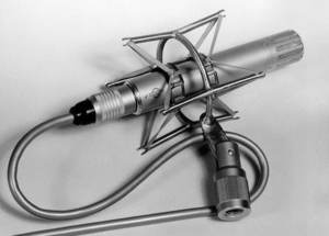 KM54 condenser microphone